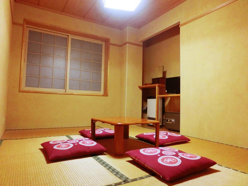 Oyado Uemasa Hotel Nozawa Bilik gambar